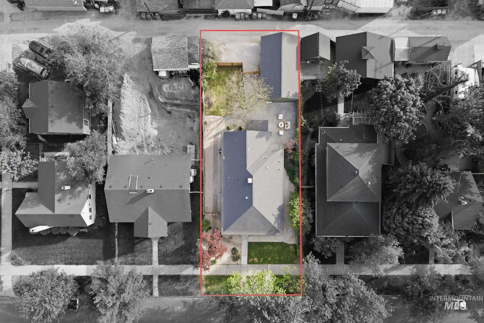 1115 E Jefferson, Boise, Idaho 83712, 3 Bedrooms, 3 Bathrooms, Residential For Sale, Price $949,900,MLS 98985301