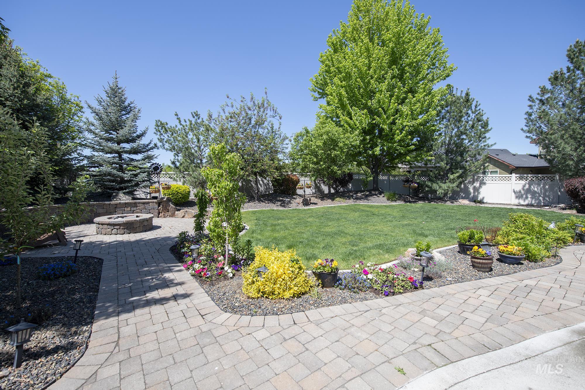 2341 W San Remo Dr, Meridian, Idaho 83646, 4 Bedrooms, 2.5 Bathrooms, Residential For Sale, Price $889,900,MLS 98985303