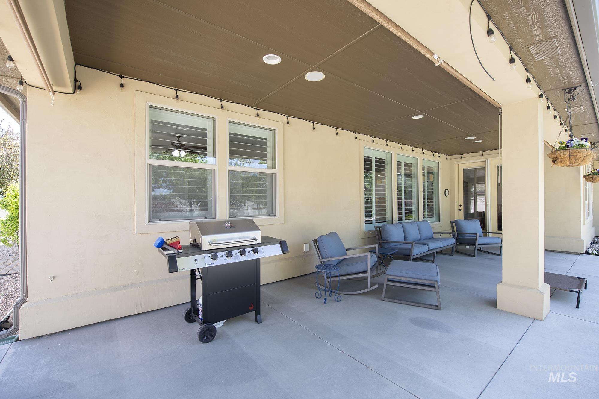 2341 W San Remo Dr, Meridian, Idaho 83646, 4 Bedrooms, 2.5 Bathrooms, Residential For Sale, Price $889,900,MLS 98985303