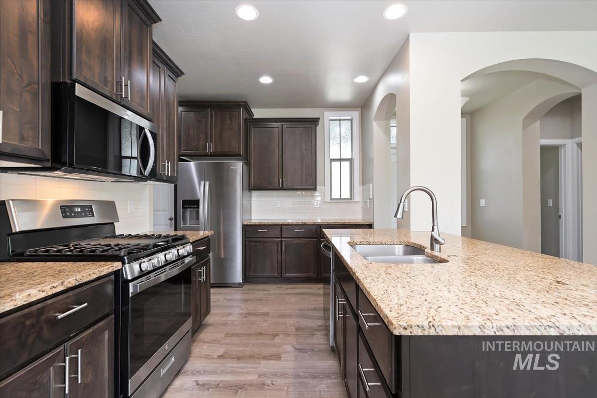 1359 W Sagwon Dr, Kuna, Idaho 83634, 4 Bedrooms, 3 Bathrooms, Residential For Sale, Price $520,000,MLS 98985304