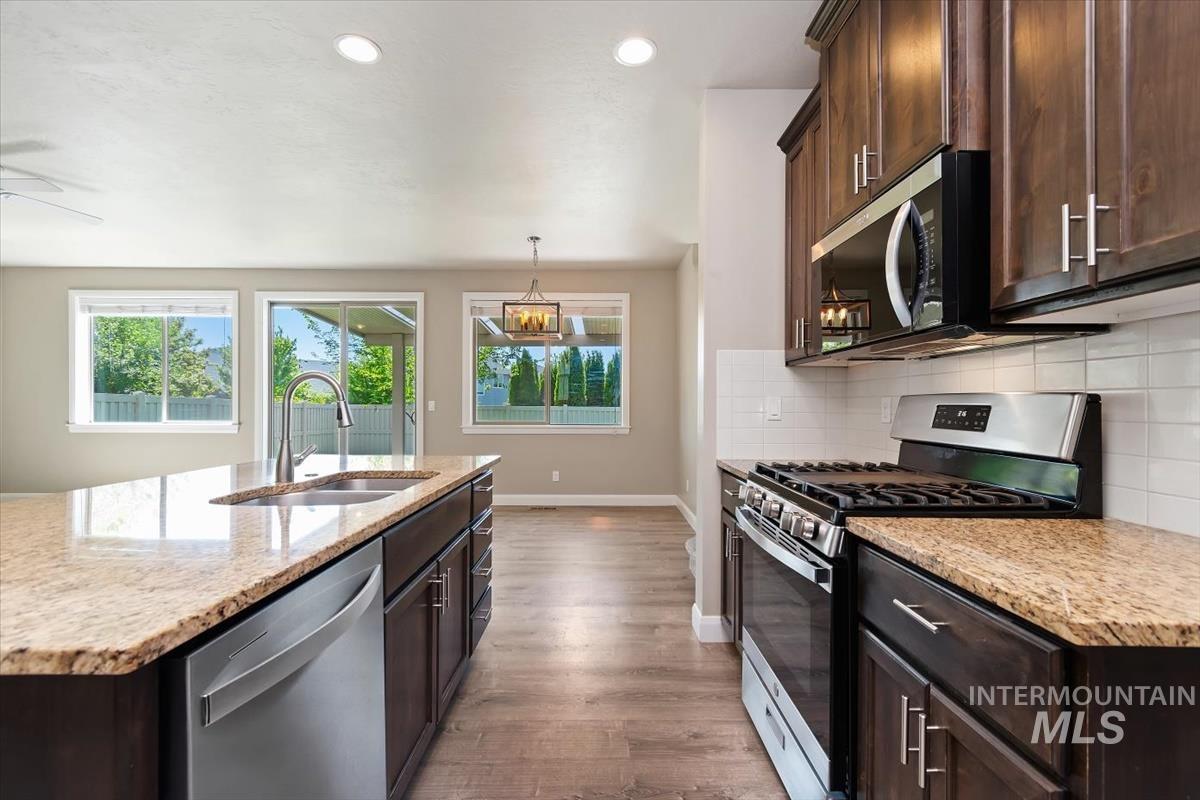 1359 W Sagwon Dr, Kuna, Idaho 83634, 4 Bedrooms, 3 Bathrooms, Residential For Sale, Price $520,000,MLS 98985304