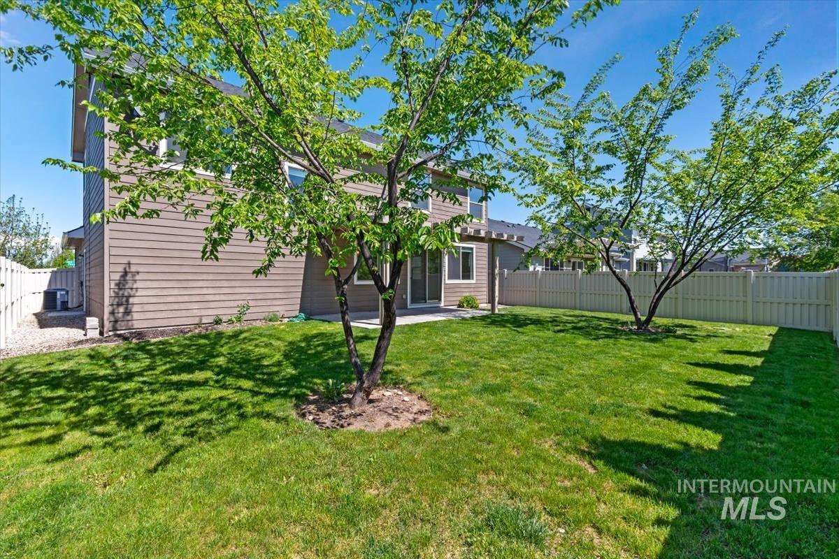 1359 W Sagwon Dr, Kuna, Idaho 83634, 4 Bedrooms, 3 Bathrooms, Residential For Sale, Price $520,000,MLS 98985304