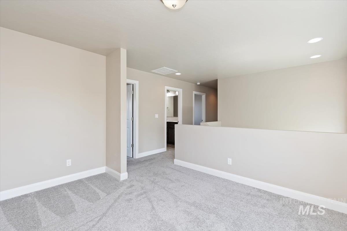 1359 W Sagwon Dr, Kuna, Idaho 83634, 4 Bedrooms, 3 Bathrooms, Residential For Sale, Price $520,000,MLS 98985304