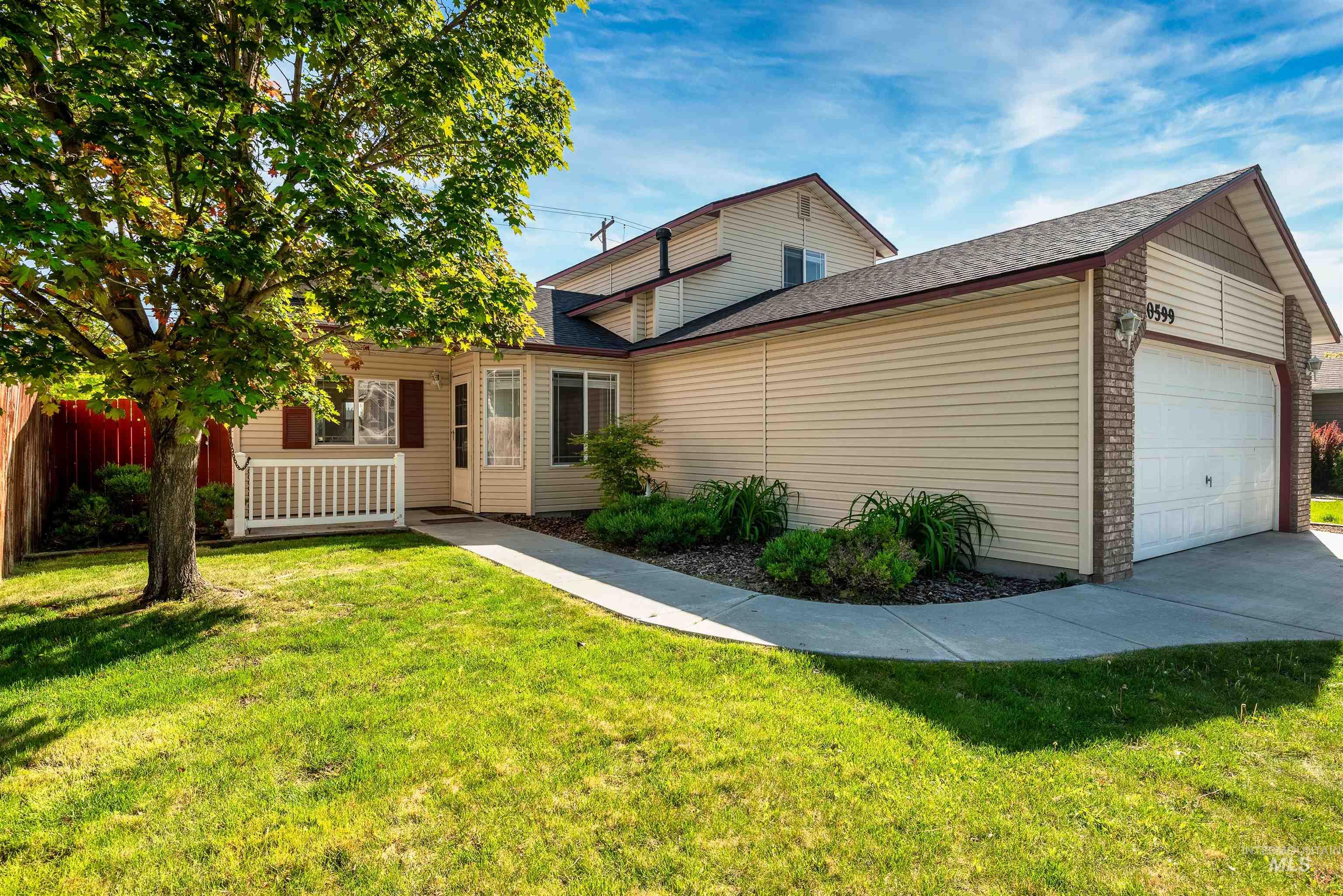 10599 Gossamer Street, Nampa, Idaho 83687-9275, 3 Bedrooms, 2 Bathrooms, Residential For Sale, Price $359,900,MLS 98985307