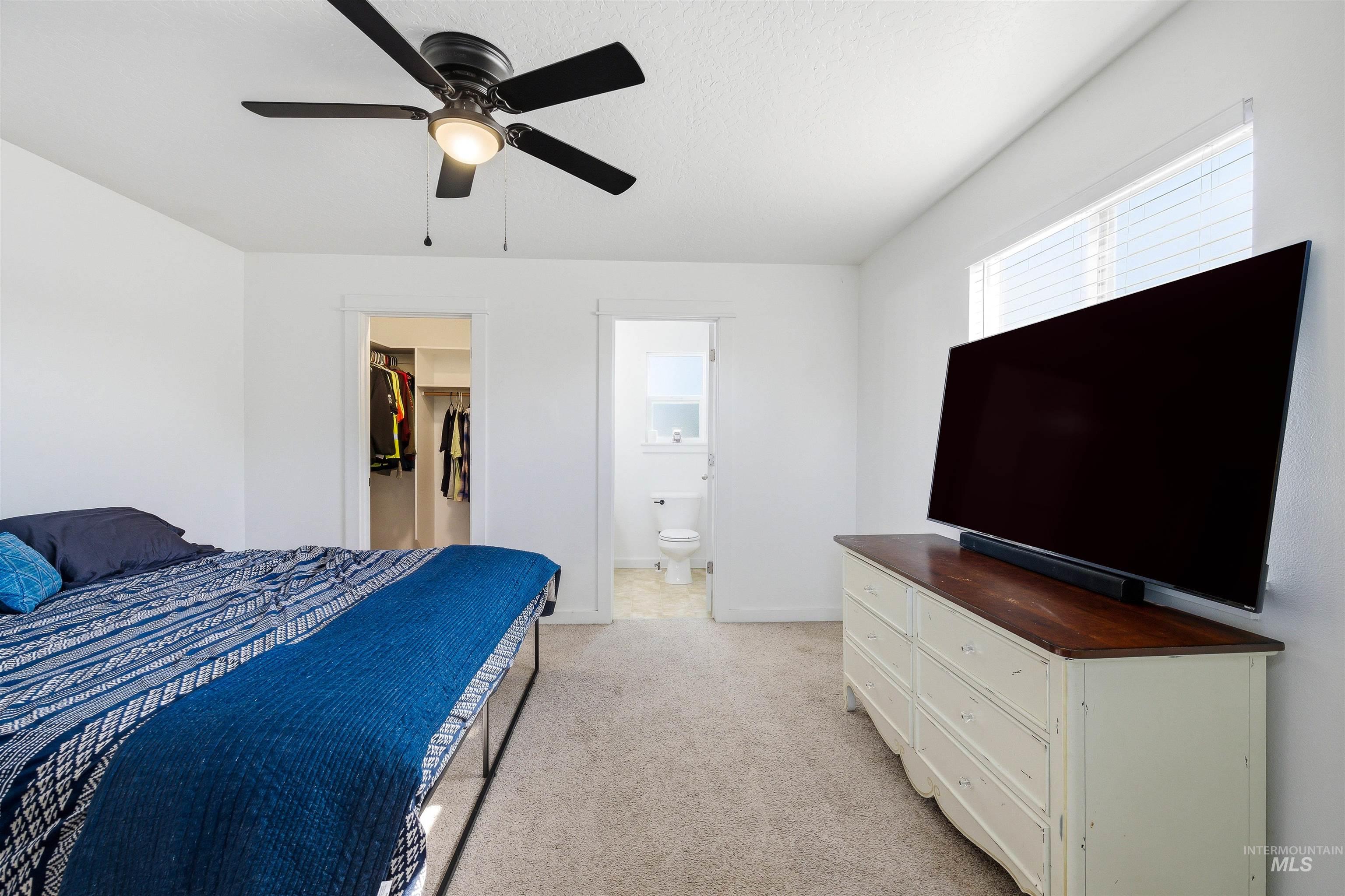 10599 Gossamer Street, Nampa, Idaho 83687-9275, 3 Bedrooms, 2 Bathrooms, Residential For Sale, Price $359,900,MLS 98985307
