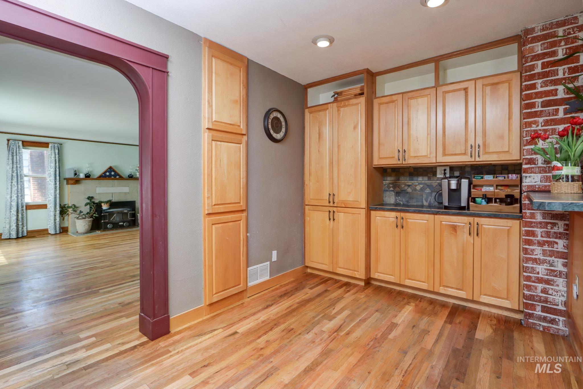 706 E 1st, Emmett, Idaho 83617, 3 Bedrooms, 2 Bathrooms, Residential For Sale, Price $460,000, 98985311