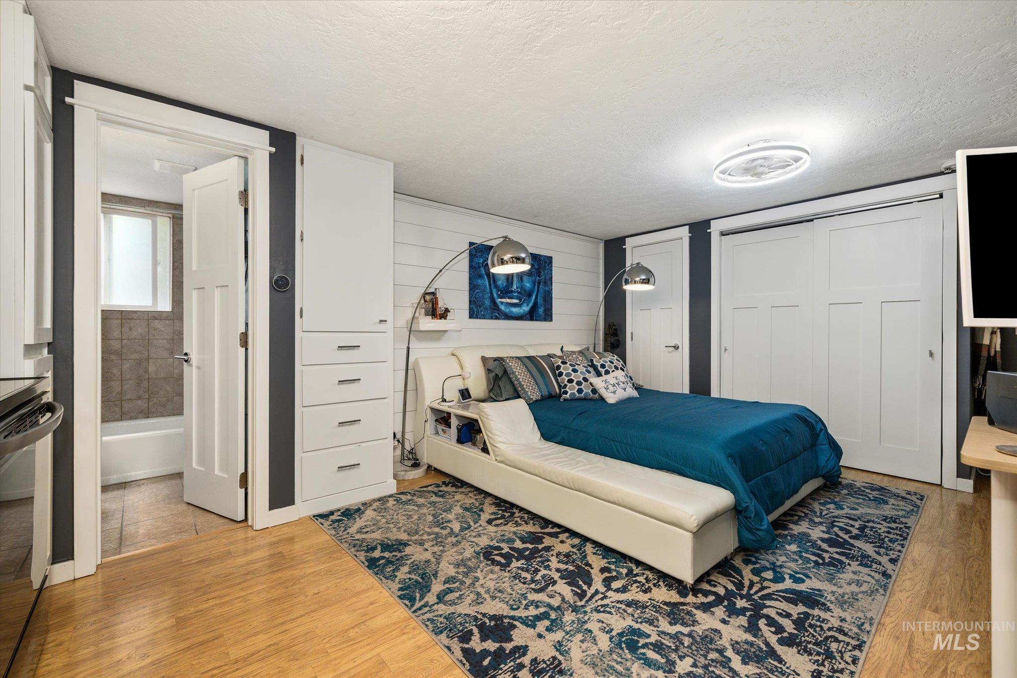 1005 N 9Th St, Boise, Idaho 83702, 1 Bathroom, Residential For Sale, Price $284,500, 98985312