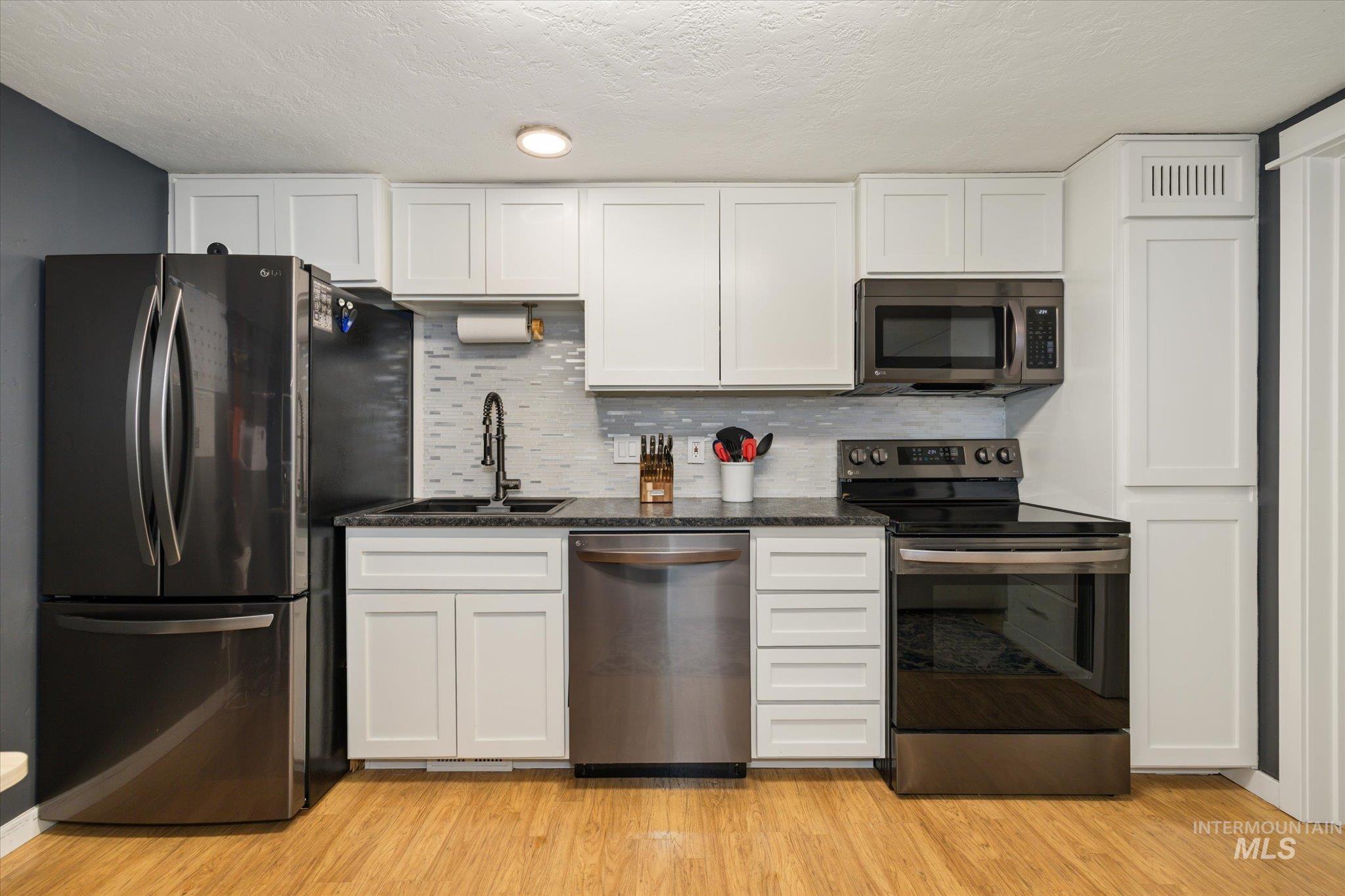 1005 N 9Th St, Boise, Idaho 83702, 1 Bathroom, Residential For Sale, Price $284,500,MLS 98985312