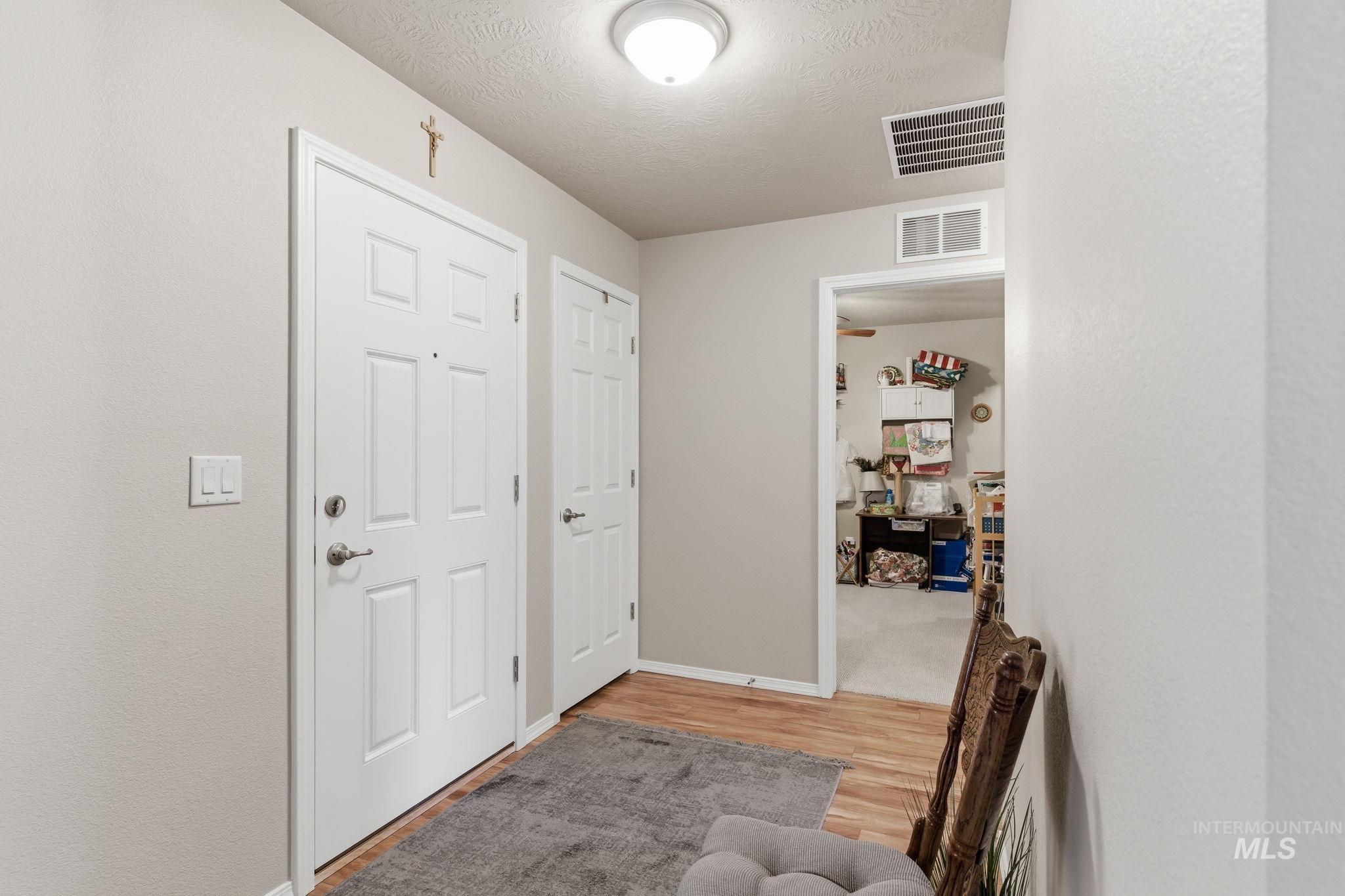 2120 Alder Drive, Caldwell, Idaho 83605, 2 Bedrooms, 2 Bathrooms, Residential For Sale, Price $324,990,MLS 98985316