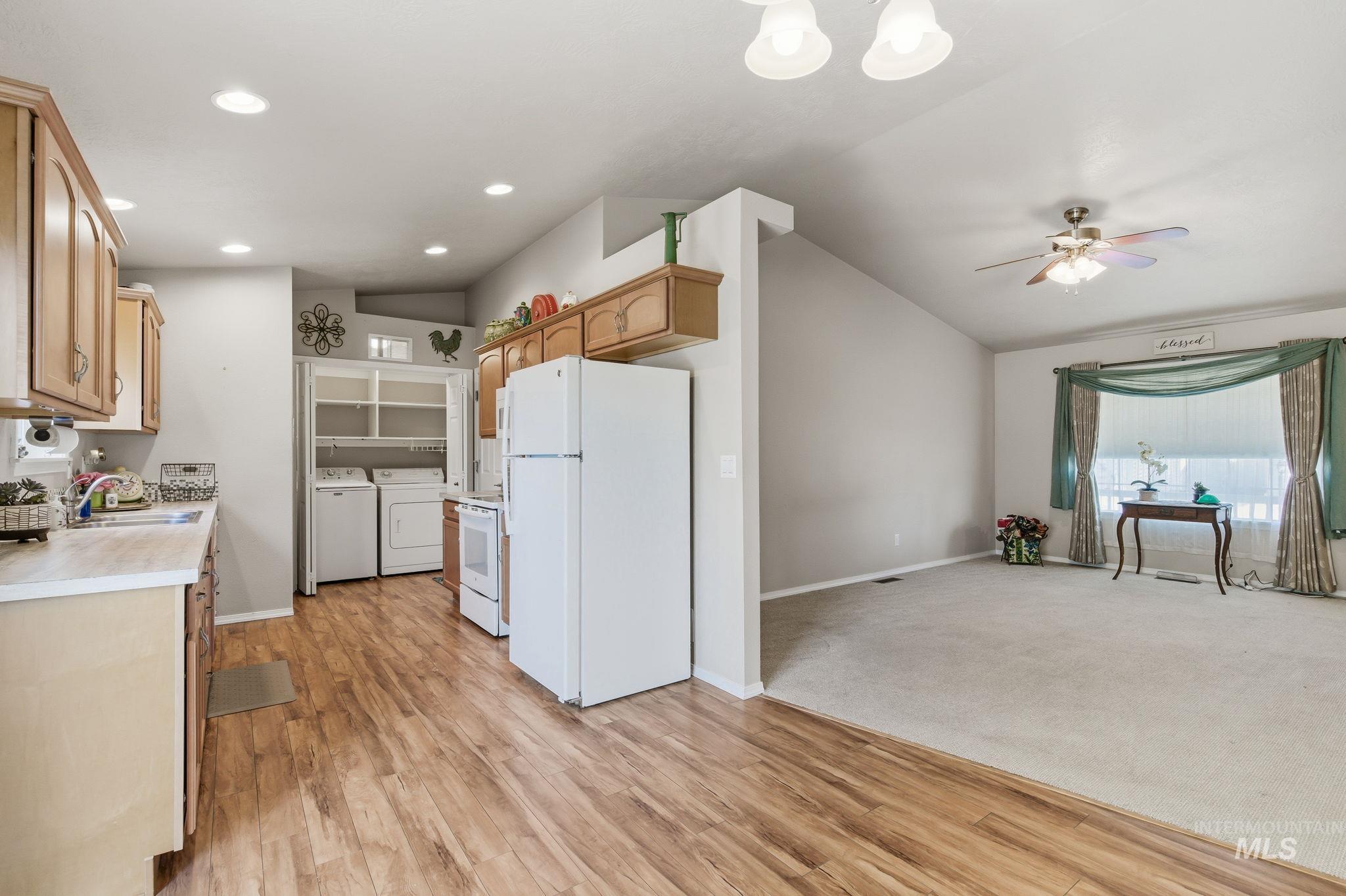 2120 Alder Drive, Caldwell, Idaho 83605, 2 Bedrooms, 2 Bathrooms, Residential For Sale, Price $324,990,MLS 98985316