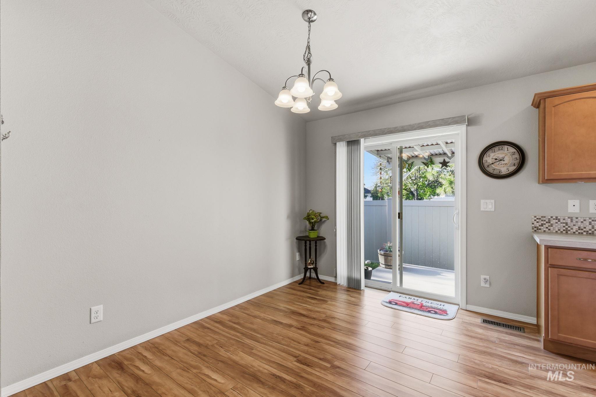 2120 Alder Drive, Caldwell, Idaho 83605, 2 Bedrooms, 2 Bathrooms, Residential For Sale, Price $324,990,MLS 98985316