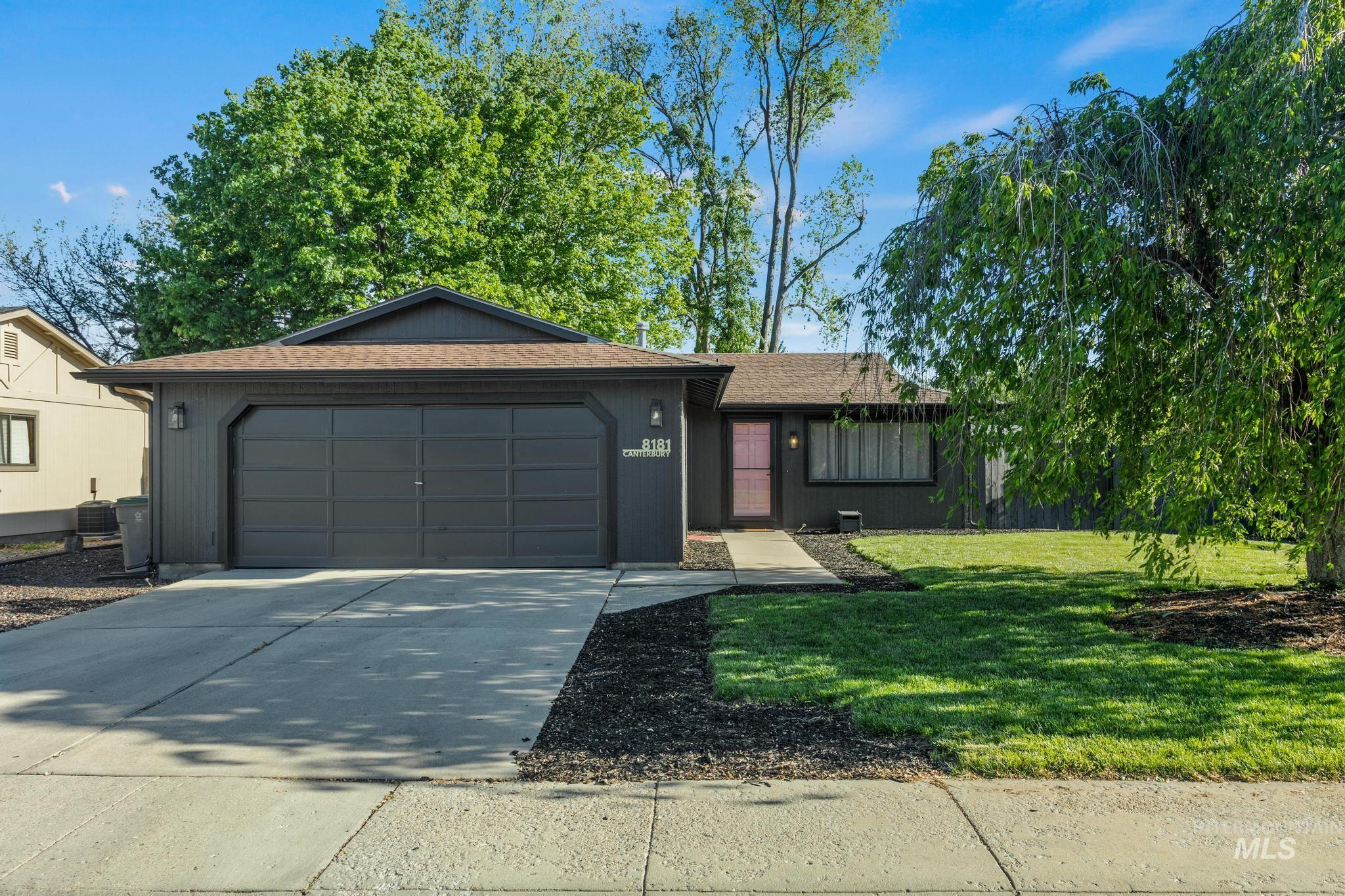 8181 W Canterbury Ct., Boise, Idaho 83704, 3 Bedrooms, 1 Bathroom, Residential For Sale, Price $409,000,MLS 98985322