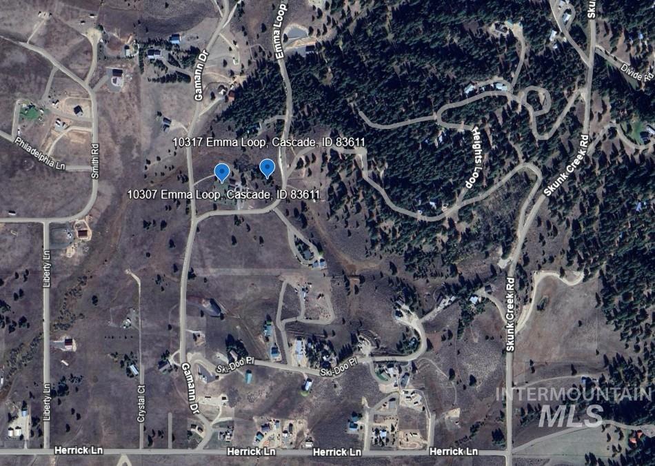 10307 Emma Loop, Cascade, Idaho 83611, 2 Bedrooms, 3 Bathrooms, Residential For Sale, Price $830,000,MLS 98985325