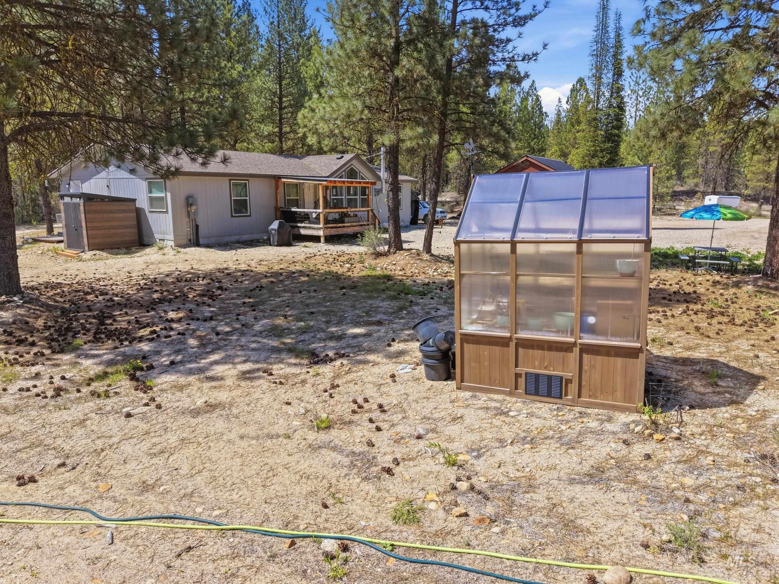 17 Mountain Meadow Rd, Idaho City, Idaho 83631, 3 Bedrooms, 2 Bathrooms, Residential For Sale, Price $475,000,MLS 98985328