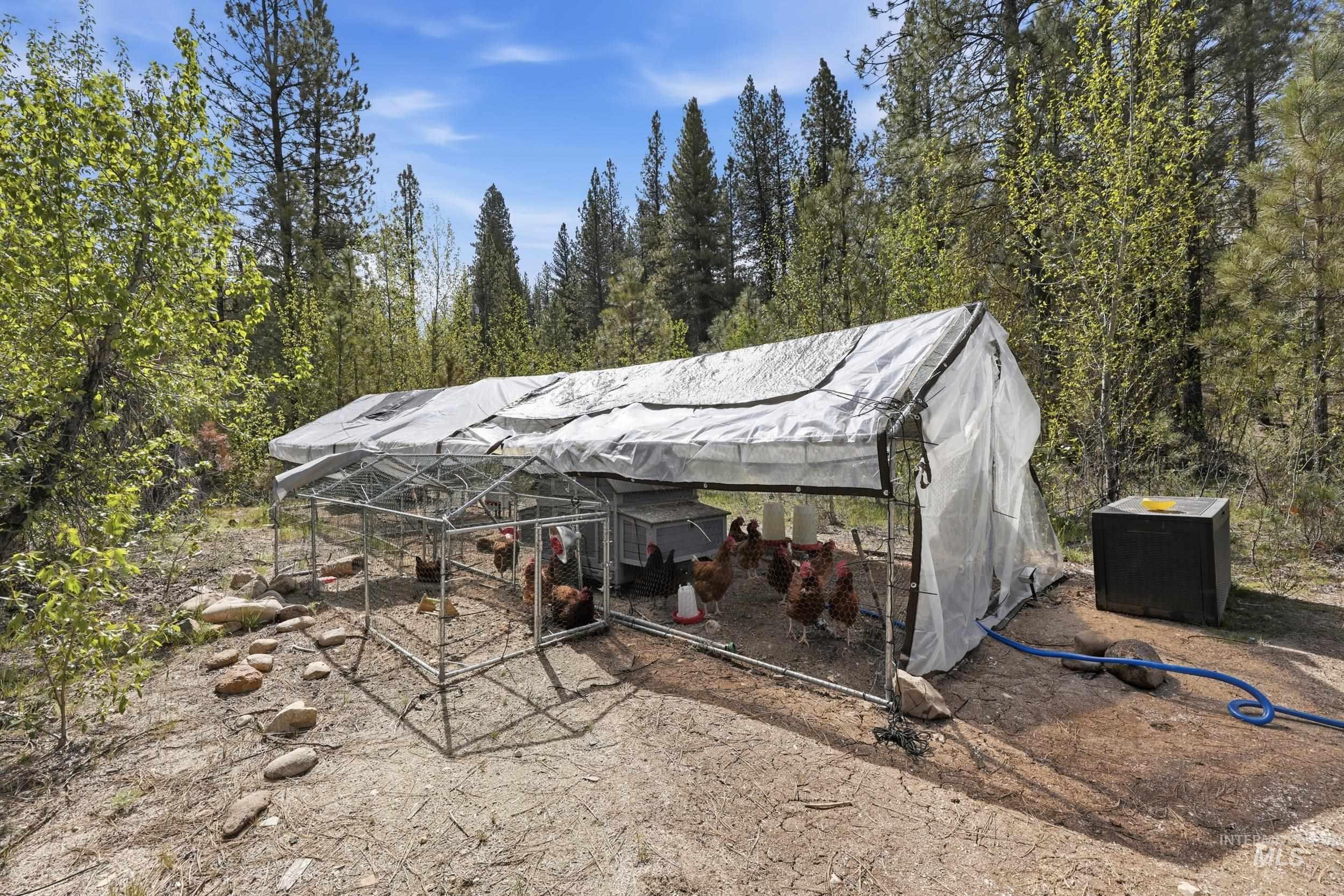 17 Mountain Meadow Rd, Idaho City, Idaho 83631, 3 Bedrooms, 2 Bathrooms, Residential For Sale, Price $475,000,MLS 98985328