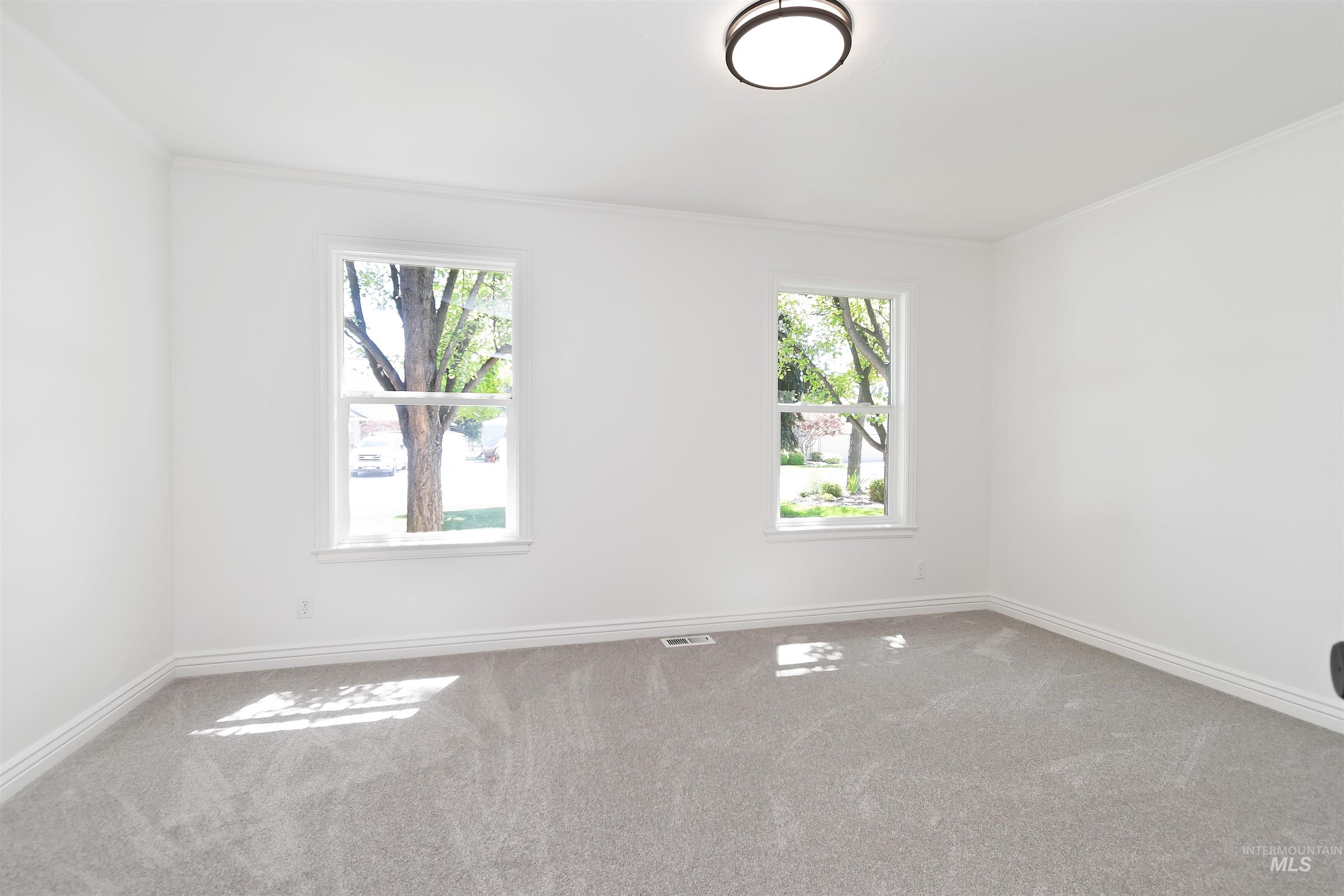 2188 E Skokie Dr, Eagle, Idaho 83616-5450, 3 Bedrooms, 2 Bathrooms, Residential For Sale, Price $625,000,MLS 98985329