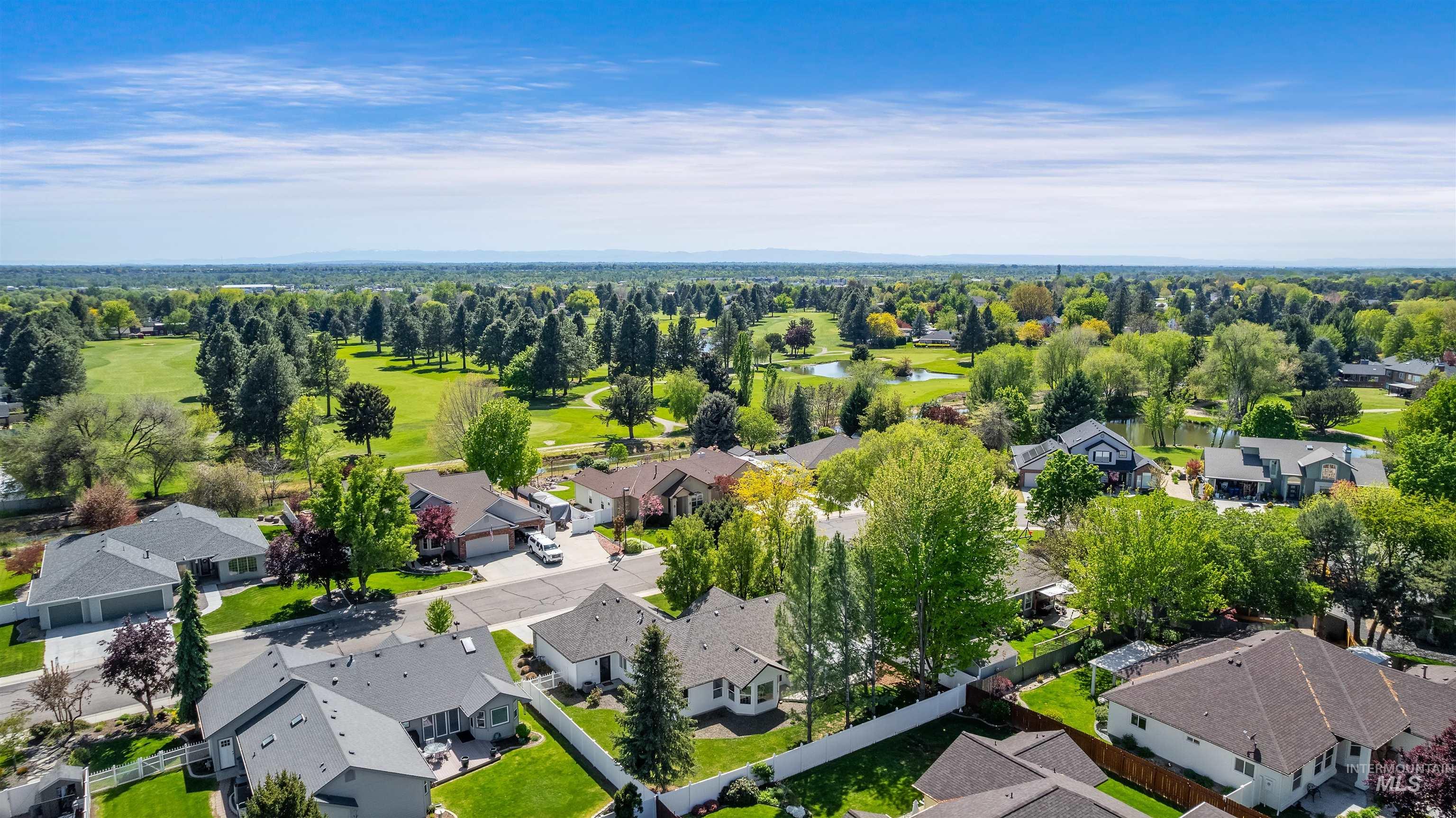 2188 E Skokie Dr, Eagle, Idaho 83616-5450, 3 Bedrooms, 2 Bathrooms, Residential For Sale, Price $625,000,MLS 98985329