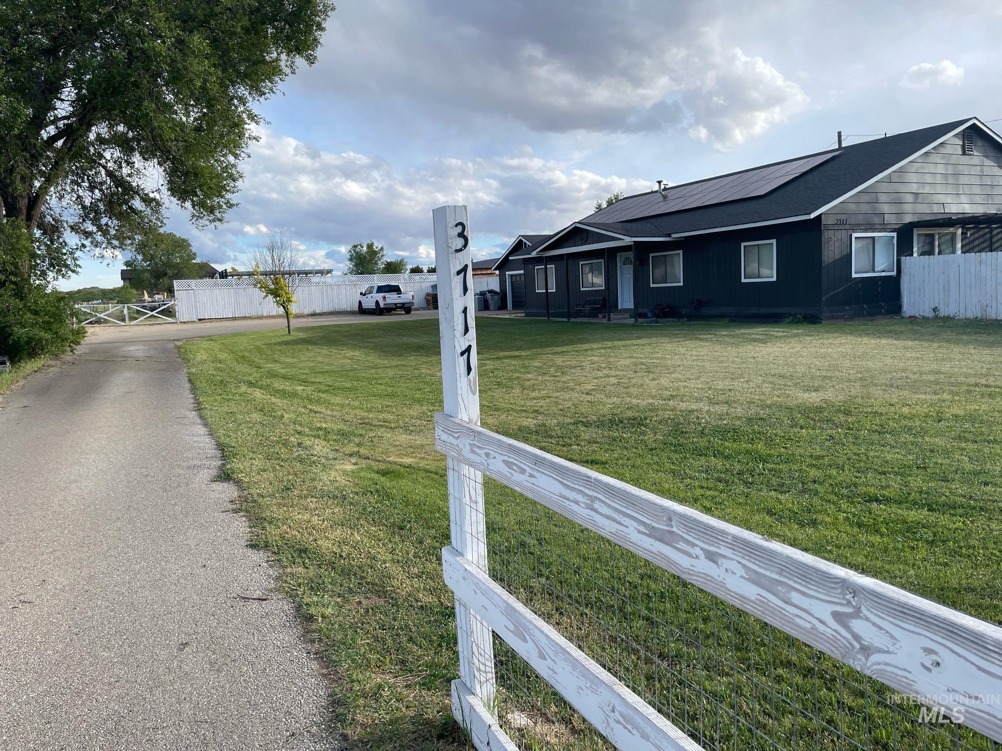3717 E Locust Ln, Nampa, Idaho 83686, 4 Bedrooms, 3 Bathrooms, Residential For Sale, Price $725,000,MLS 98985330
