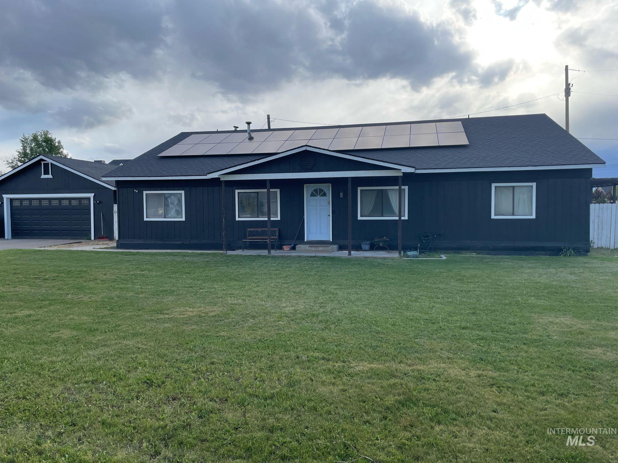 3717 E Locust Ln, Nampa, Idaho 83686, 4 Bedrooms, 3 Bathrooms, Residential For Sale, Price $725,000,MLS 98985330