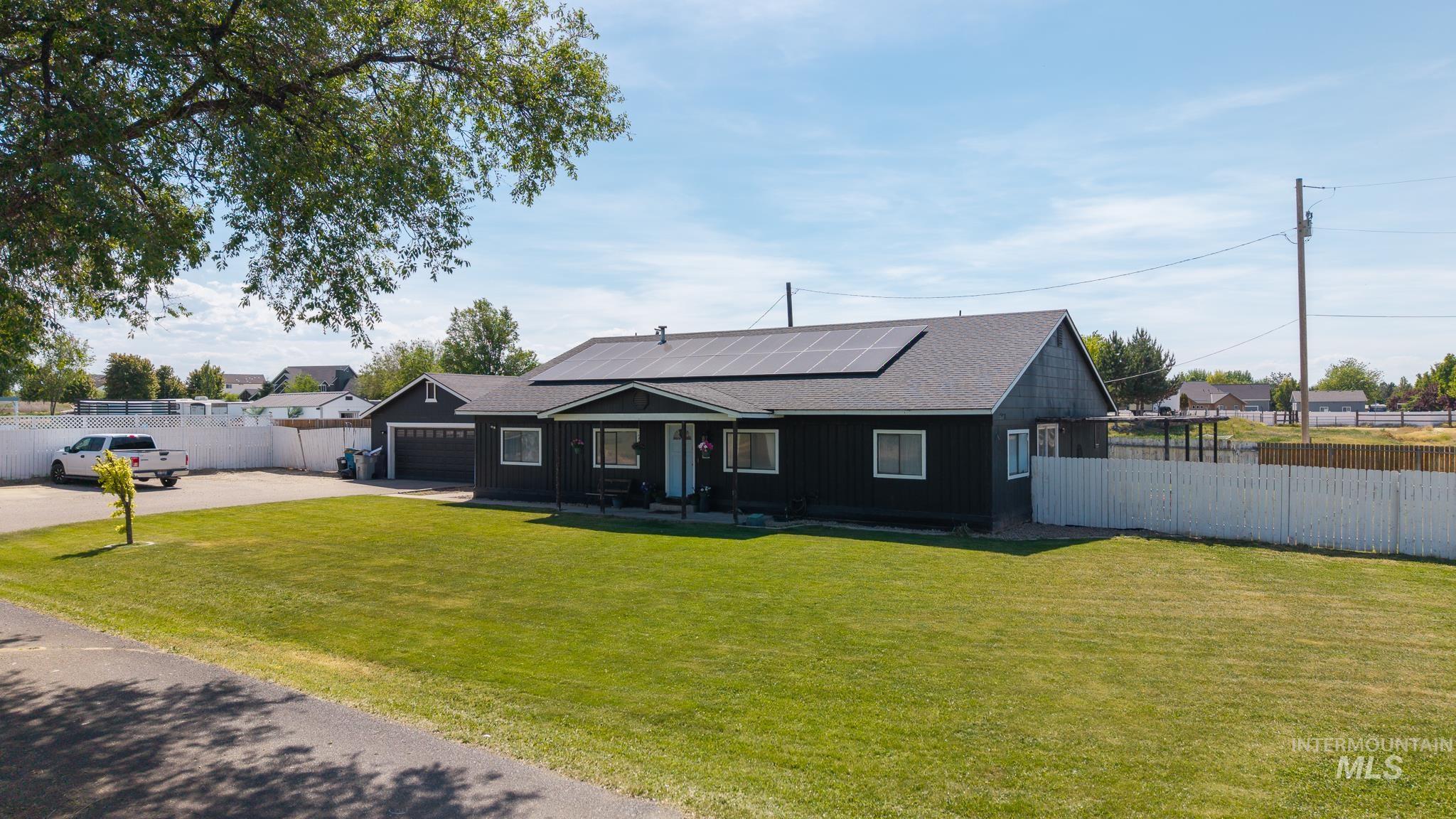 3717 E Locust Ln, Nampa, Idaho 83686, 4 Bedrooms, 3 Bathrooms, Residential For Sale, Price $725,000, 98985330