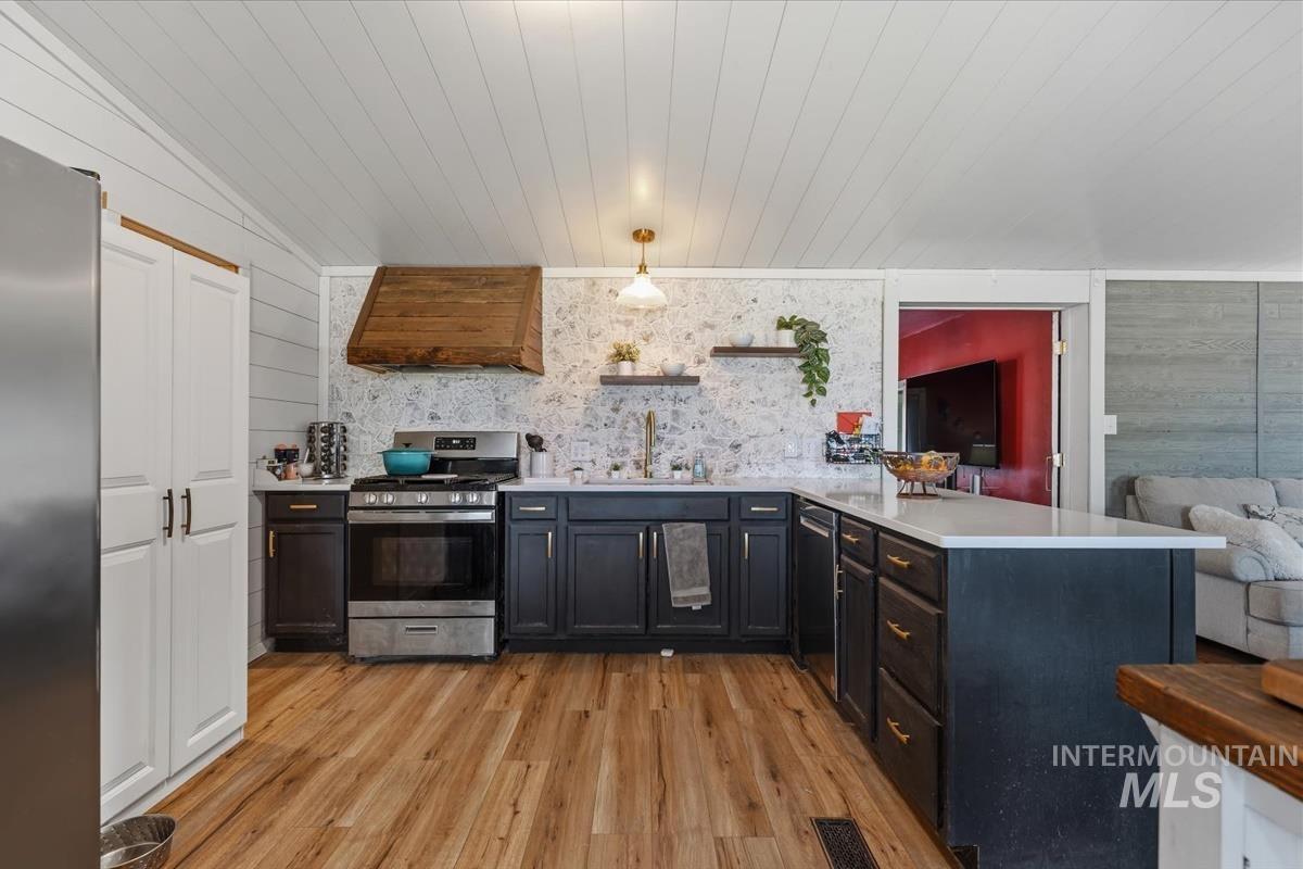 3717 E Locust Ln, Nampa, Idaho 83686, 4 Bedrooms, 3 Bathrooms, Residential For Sale, Price $725,000, 98985330