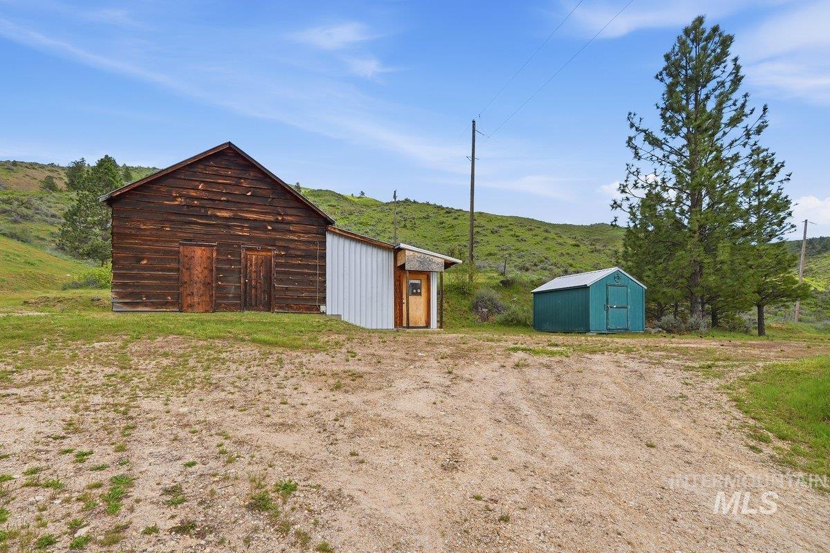 371 Rimview Dr, Boise, Idaho 83716, 3 Bedrooms, 2 Bathrooms, Residential For Sale, Price $525,000,MLS 98985332