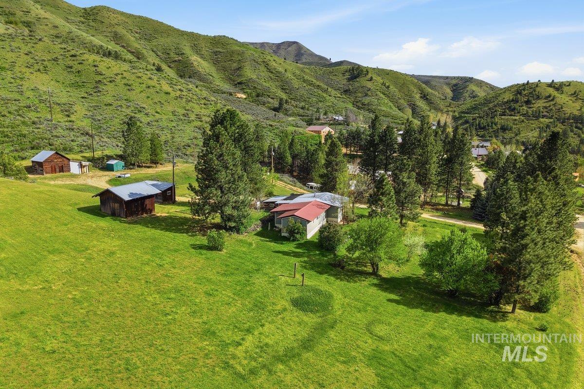 371 Rimview Dr, Boise, Idaho 83716, 3 Bedrooms, 2 Bathrooms, Residential For Sale, Price $525,000,MLS 98985332