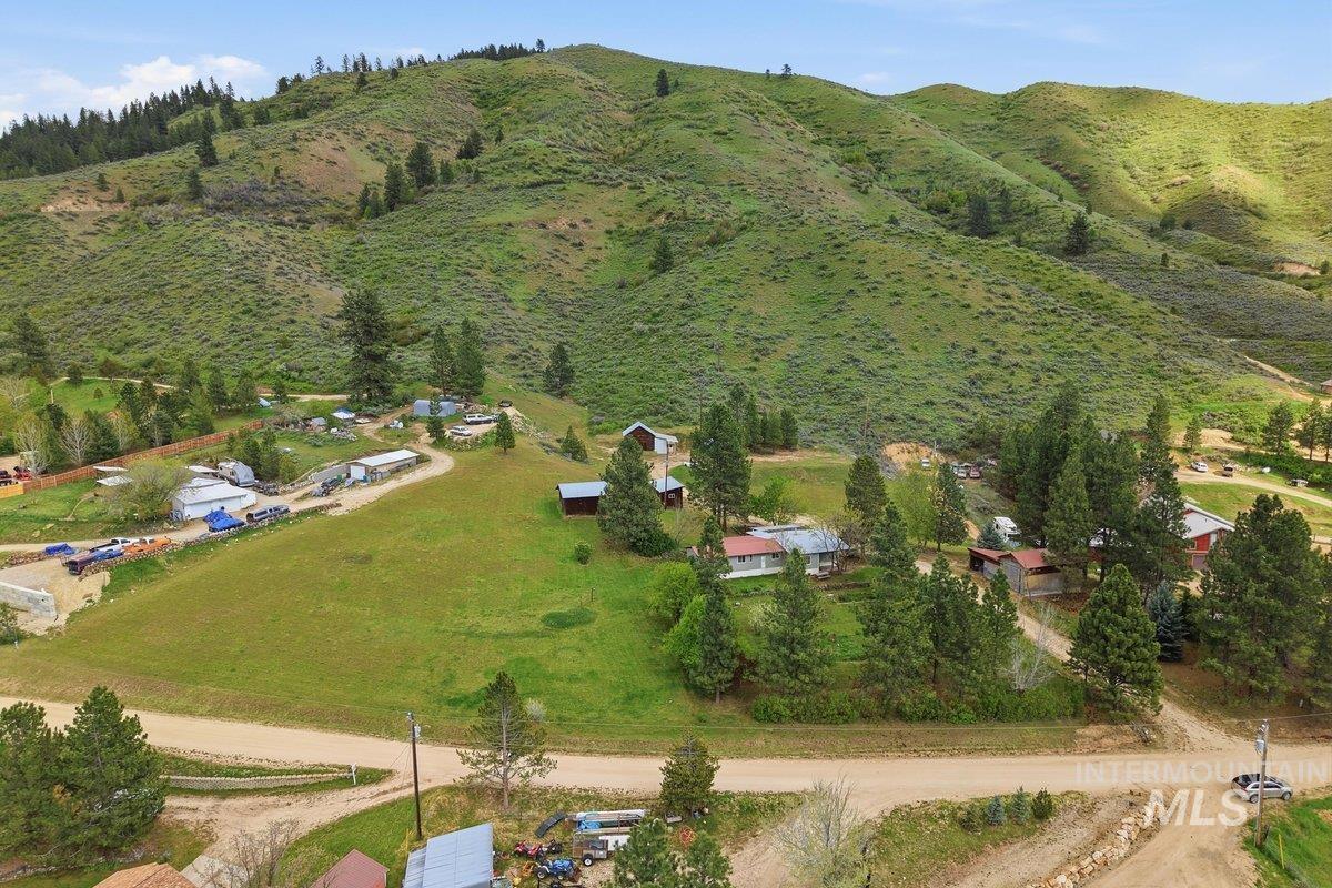 371 Rimview Dr, Boise, Idaho 83716, 3 Bedrooms, 2 Bathrooms, Residential For Sale, Price $525,000,MLS 98985332