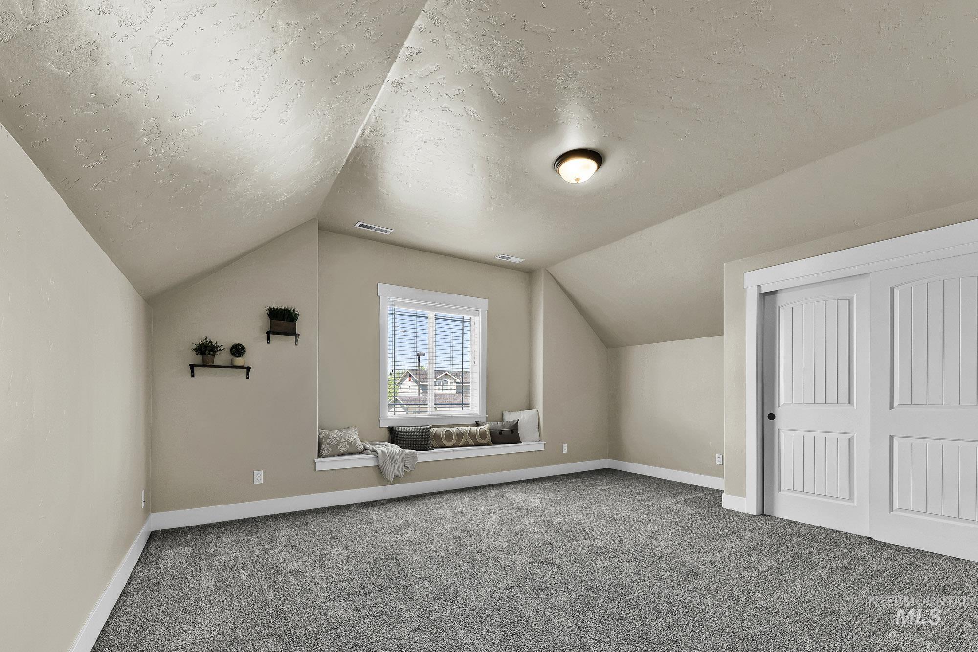 904 N Tullshire Way, Eagle, Idaho 83616, 3 Bedrooms, 3.5 Bathrooms, Residential For Sale, Price $750,000,MLS 98985333