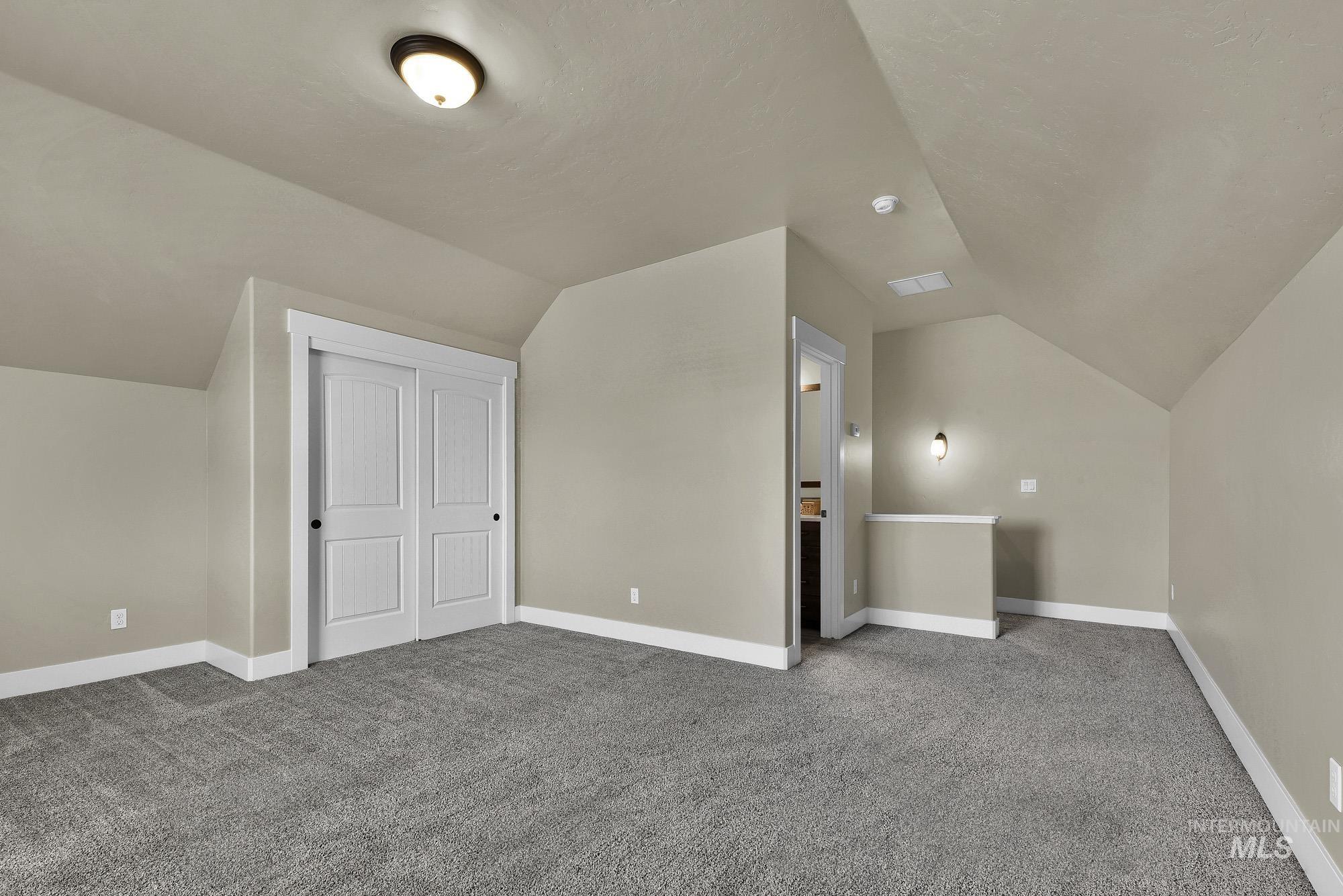 904 N Tullshire Way, Eagle, Idaho 83616, 3 Bedrooms, 3.5 Bathrooms, Residential For Sale, Price $750,000,MLS 98985333