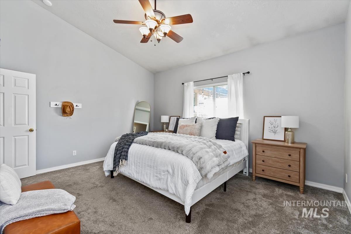 3017 N Marburg Avenue, Meridian, Idaho 83646, 5 Bedrooms, 3 Bathrooms, Residential For Sale, Price $549,000,MLS 98985334