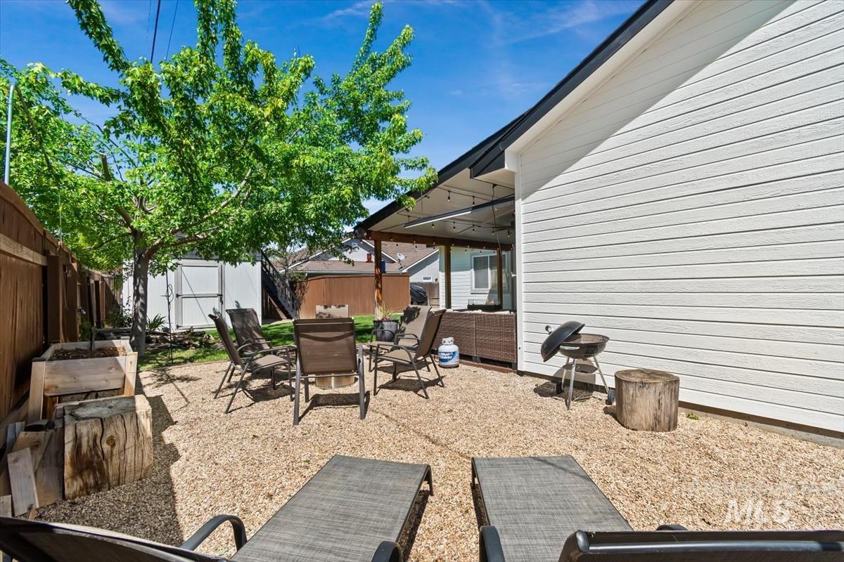 3017 N Marburg Avenue, Meridian, Idaho 83646, 5 Bedrooms, 3 Bathrooms, Residential For Sale, Price $549,000,MLS 98985334