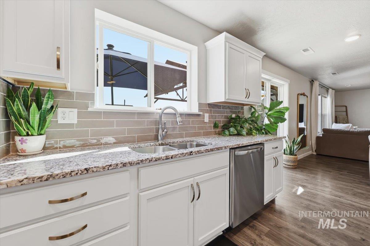 10347 Rockaway Ridge St, Nampa, Idaho 83687, 4 Bedrooms, 3 Bathrooms, Residential For Sale, Price $460,000,MLS 98985336