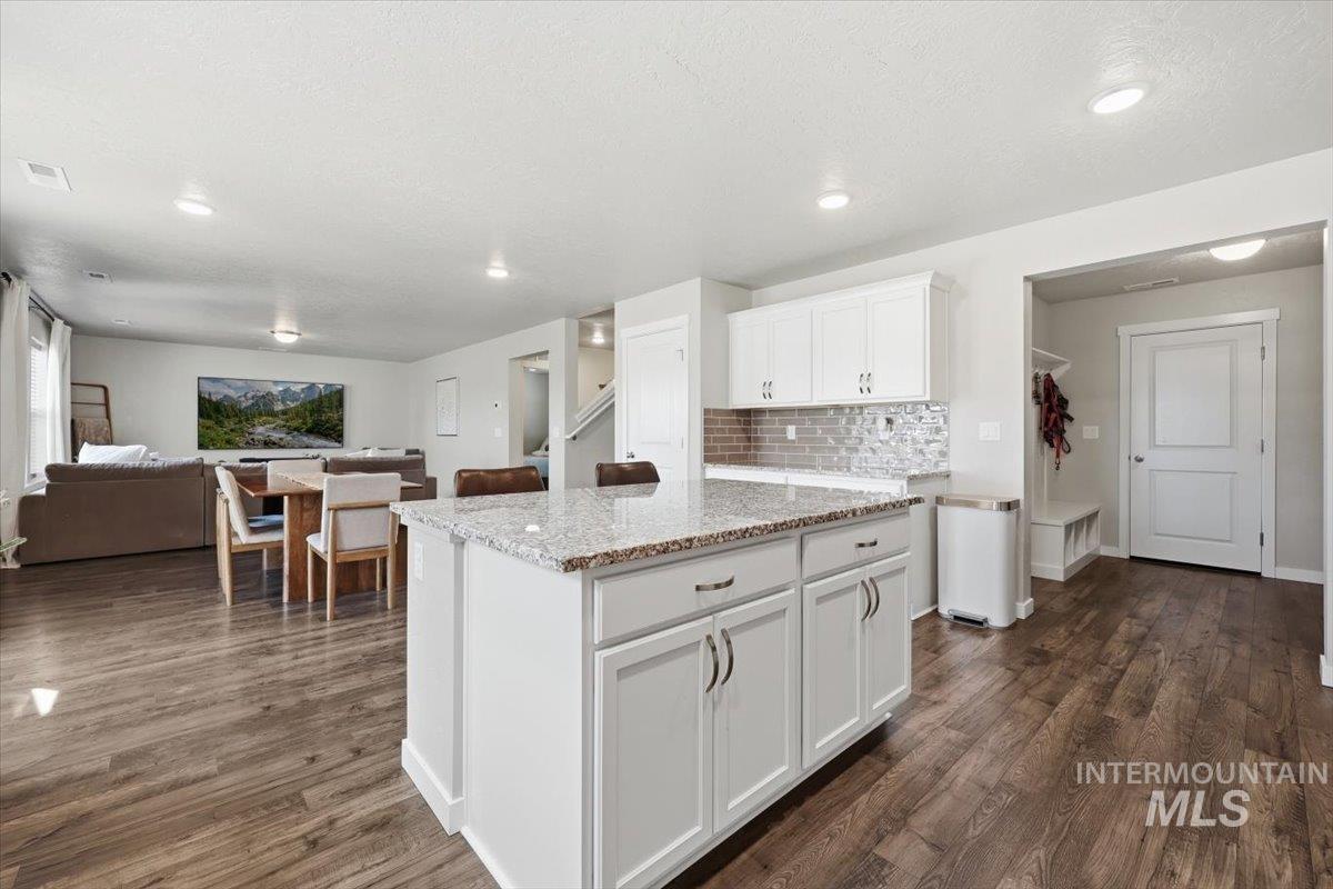 10347 Rockaway Ridge St, Nampa, Idaho 83687, 4 Bedrooms, 3 Bathrooms, Residential For Sale, Price $460,000,MLS 98985336