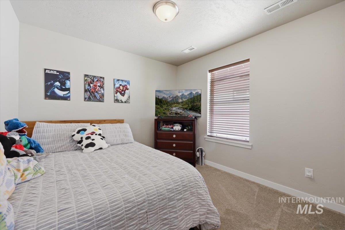 10347 Rockaway Ridge St, Nampa, Idaho 83687, 4 Bedrooms, 3 Bathrooms, Residential For Sale, Price $460,000,MLS 98985336