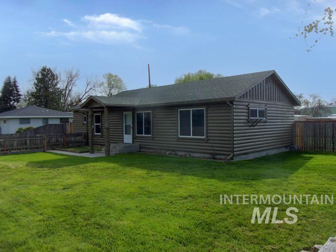 1117 N 11th St, Payette, Idaho 83661, 3 Bedrooms, 1 Bathroom, Residential For Sale, Price $319,900,MLS 98985337