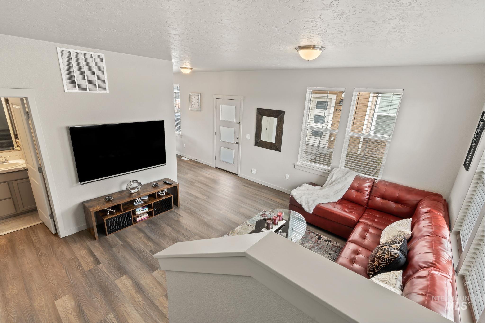 5958 S Jessenia Lane, Boise, Idaho 83709, 3 Bedrooms, 2.5 Bathrooms, Rental For Rent, Price $2,400,MLS 98985340