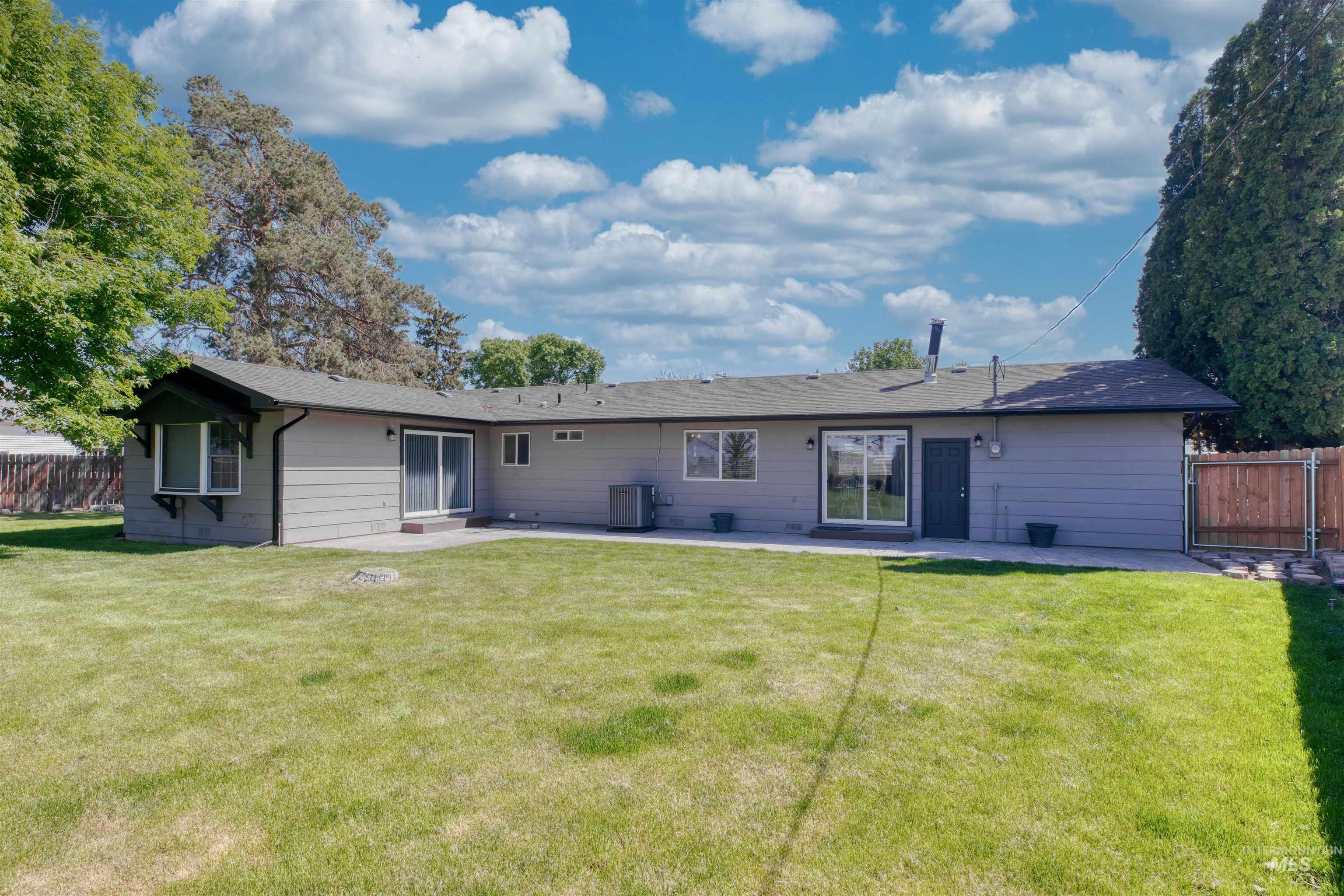 20803 N Friends Rd, Greenleaf, Idaho 83626, 4 Bedrooms, 2 Bathrooms, Residential For Sale, Price $454,900, 98985341