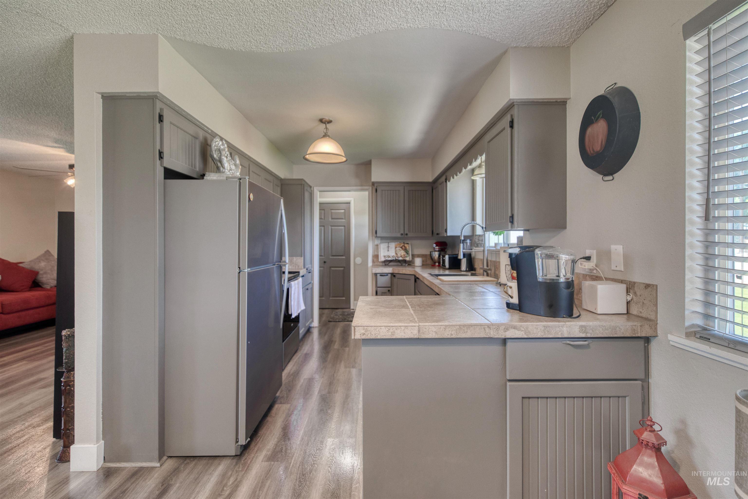 20803 N Friends Rd, Greenleaf, Idaho 83626, 4 Bedrooms, 2 Bathrooms, Residential For Sale, Price $454,900,MLS 98985341