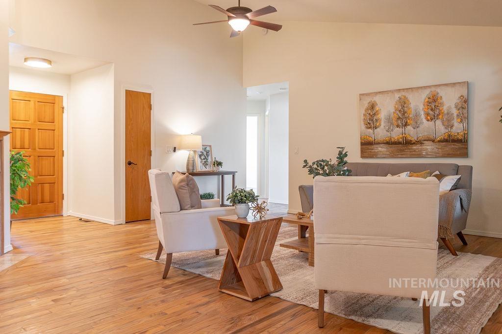 8826 W Midland Street, Boise, Idaho 83704, 3 Bedrooms, 2 Bathrooms, Residential For Sale, Price $439,500, 98985342