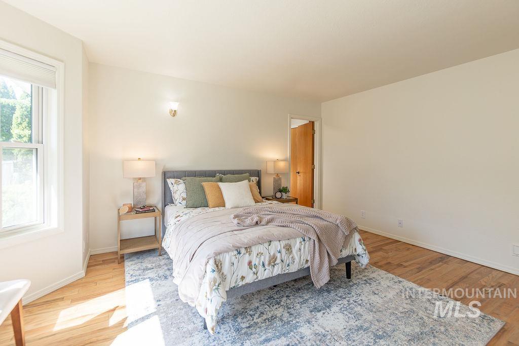 8826 W Midland Street, Boise, Idaho 83704, 3 Bedrooms, 2 Bathrooms, Residential For Sale, Price $439,500, 98985342