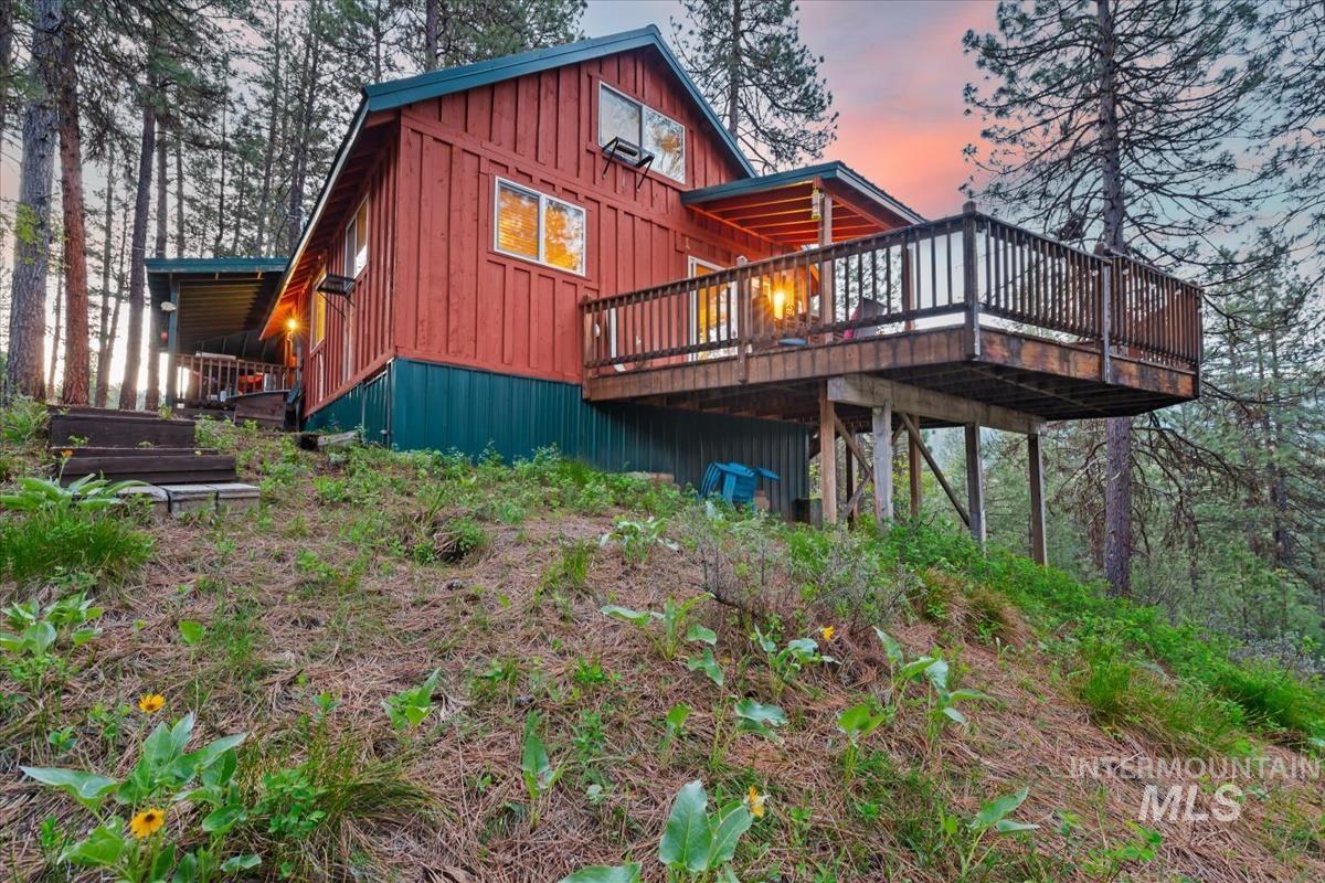 15 Cloudy Ln, Garden Valley, Idaho 83622, 2 Bedrooms, 1 Bathroom, Residential For Sale, Price $374,990,MLS 98985344