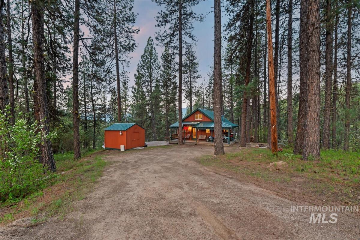 15 Cloudy Ln, Garden Valley, Idaho 83622, 2 Bedrooms, 1 Bathroom, Residential For Sale, Price $374,990,MLS 98985344