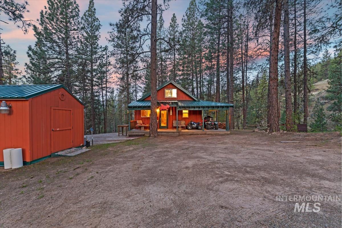 15 Cloudy Ln, Garden Valley, Idaho 83622, 2 Bedrooms, 1 Bathroom, Residential For Sale, Price $374,990,MLS 98985344