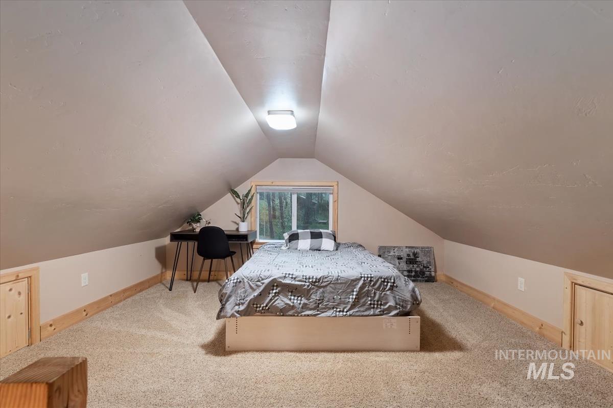 15 Cloudy Ln, Garden Valley, Idaho 83622, 2 Bedrooms, 1 Bathroom, Residential For Sale, Price $374,990,MLS 98985344