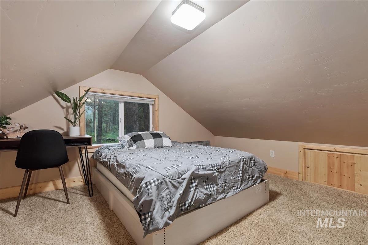 15 Cloudy Ln, Garden Valley, Idaho 83622, 2 Bedrooms, 1 Bathroom, Residential For Sale, Price $374,990,MLS 98985344
