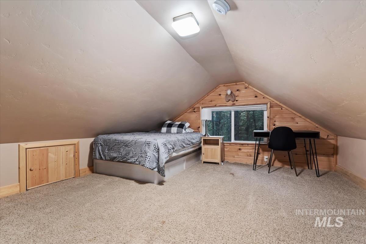 15 Cloudy Ln, Garden Valley, Idaho 83622, 2 Bedrooms, 1 Bathroom, Residential For Sale, Price $374,990,MLS 98985344