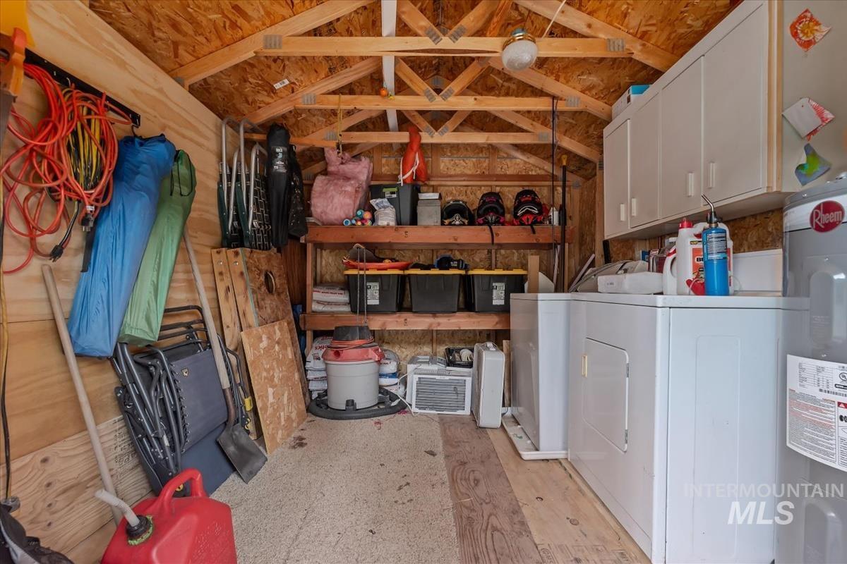 15 Cloudy Ln, Garden Valley, Idaho 83622, 2 Bedrooms, 1 Bathroom, Residential For Sale, Price $374,990,MLS 98985344