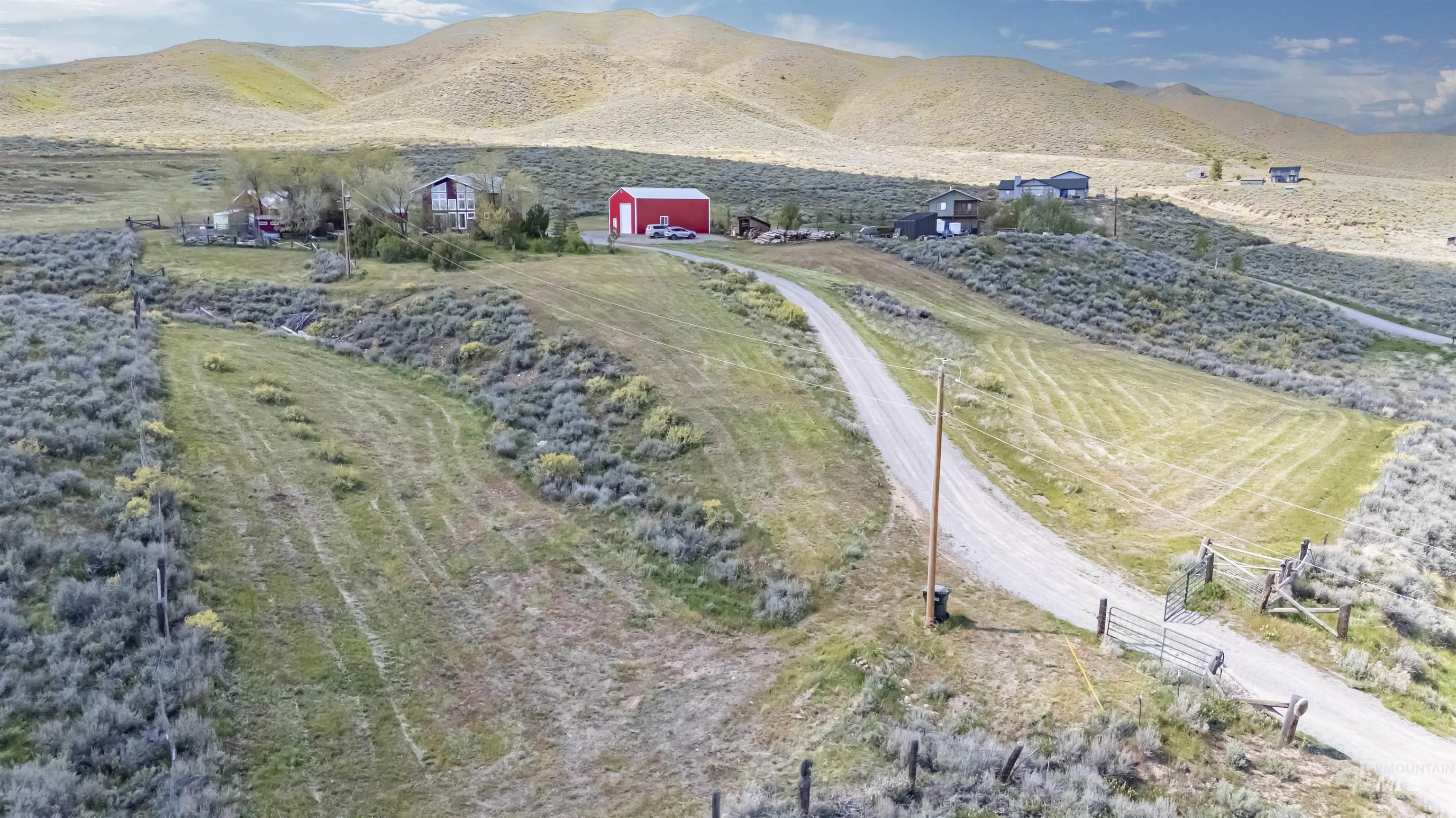 91 Willow Creek Rd, Fairfield, Idaho 83327, 3 Bedrooms, 1.5 Bathrooms, Residential For Sale, Price $599,000,MLS 98985348