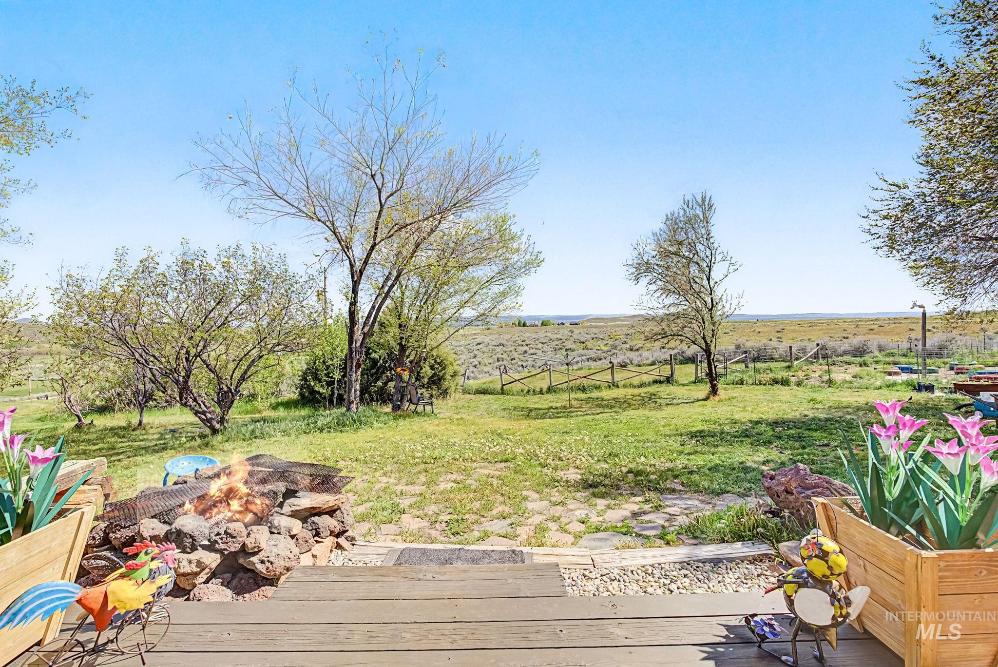 91 Willow Creek Rd, Fairfield, Idaho 83327, 3 Bedrooms, 1.5 Bathrooms, Residential For Sale, Price $599,000,MLS 98985348